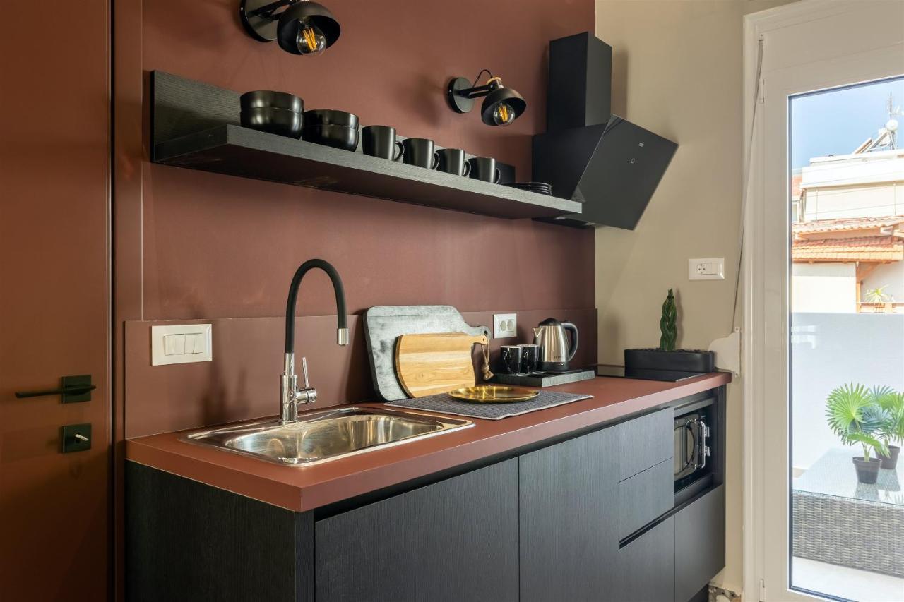 Andrews Luxury Suites Near The Airport Heraklion Zewnętrze zdjęcie