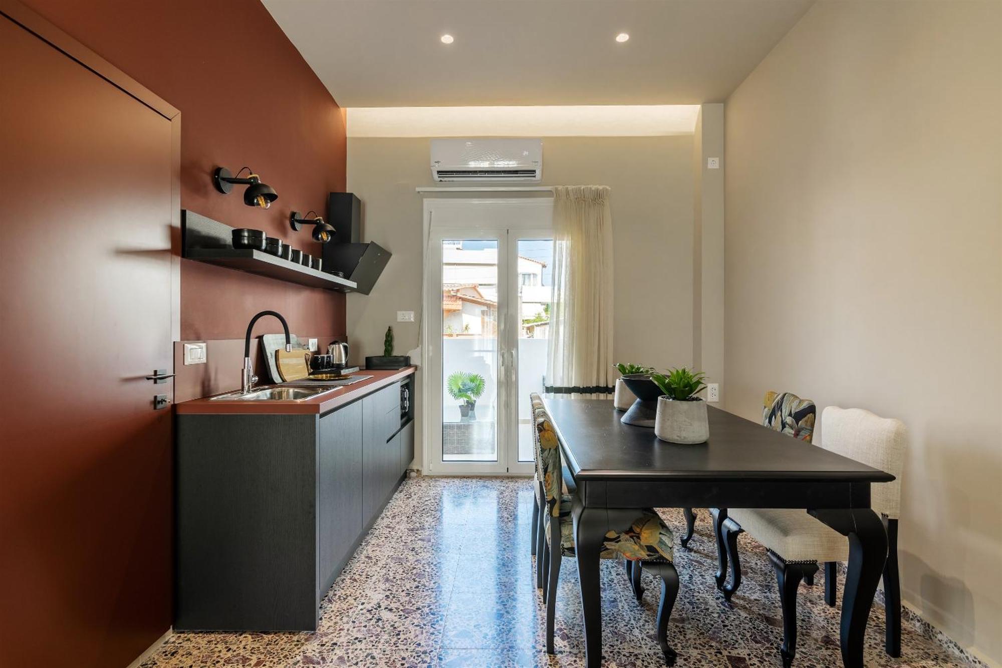 Andrews Luxury Suites Near The Airport Heraklion Zewnętrze zdjęcie